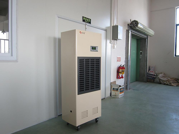 工厂车间为什么要使用工厂用除湿机
